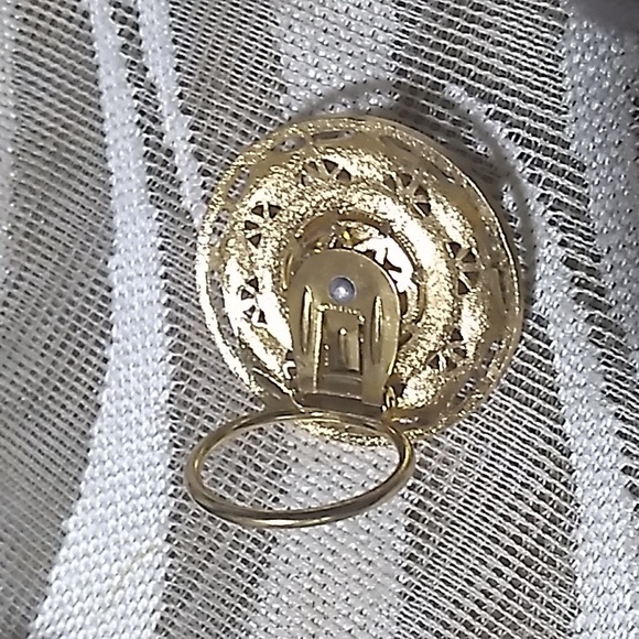 Beautiful Scarf Clip - Picture 4 of 5